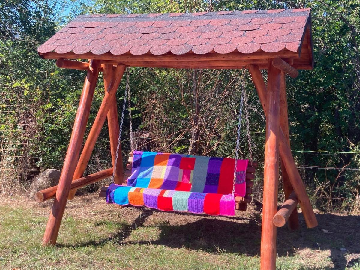 Cabanele Lu' Dinu Curtea De Arges Luaran gambar